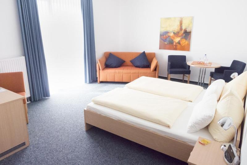 Johanniter Gaestehaus Munster  Buitenkant foto